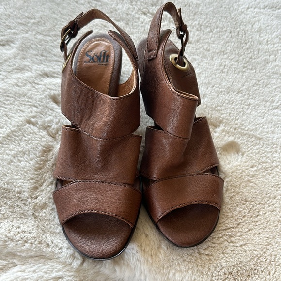 Nwob. Sofft sandals - Picture 1 of 8